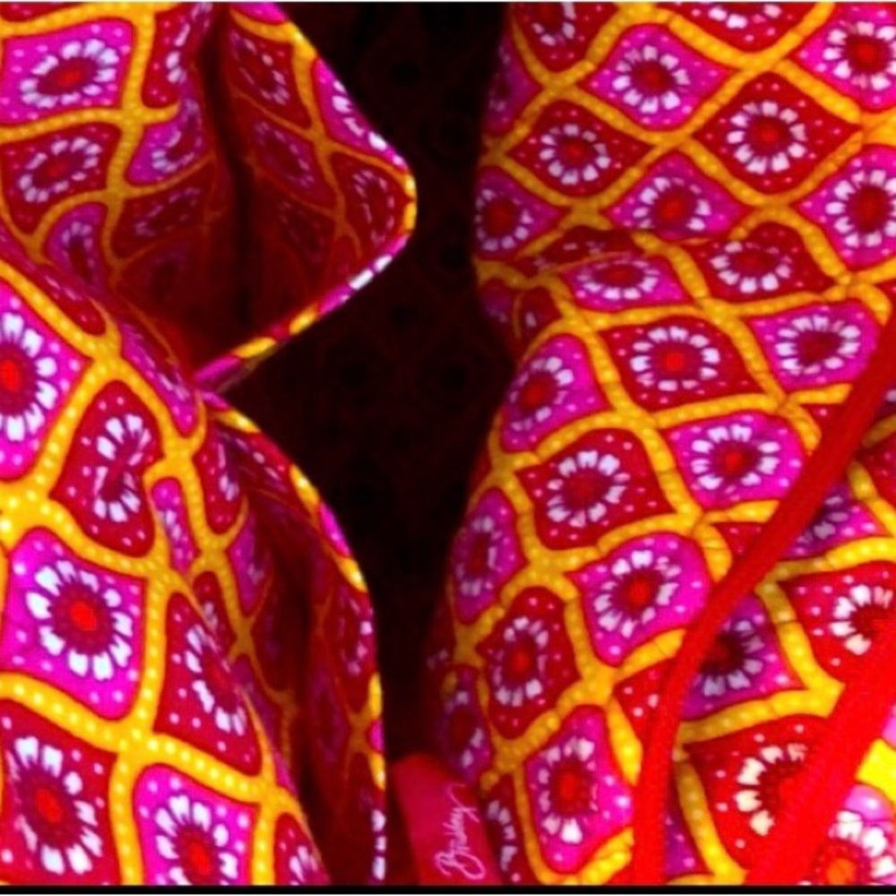 Vera Bradley Paisley Rasberry Fizz Large Shoulder Weekend Bag Quilted Cotton - Picture 4 of 4